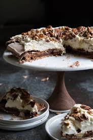 Chocolate Pavlova With Maple And Pecans Chocolate Pavlova Pavlova Pavlova Dessert