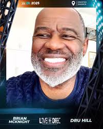 Gonna be the wildest night in Kingston! 🤸🏽🕺🏽💃🏽🍷Brian McKnight Live &  Direc