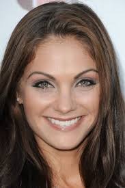 Reparto de Bounty Killer (película 2013). Dirigida por Henry Saine