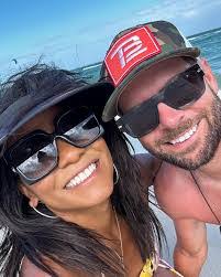 Maria Ferrell's Instagram, Twitter & Facebook