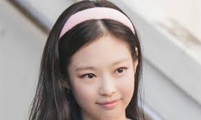 BLACKPINK Jennie : Kpop Reporter