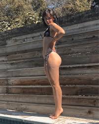 Melle Baby - Free pics, galleries & more at Babepedia