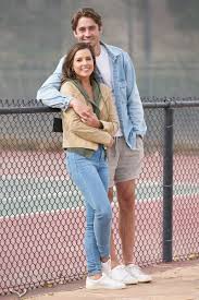 How tall is greg grippo? Xyiy22kuvhljnm