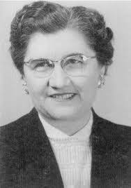 Carol Bledsoe's Instagram, Twitter & Facebook