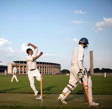 Jahrhundert) als ein spiel begonnen hat, bei dem landjungen an einem baumstumpf oder am hürdenpfeil in einen schafstall. Cricket In Berlin Vornehm Und Mit Viel Geduld Bilder Fotos Welt