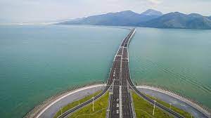 Negara cina memang terkenal mempunyai banyak jembatan yang panjangnya hangzhou bay bridge dengan panjang 35,673 kilometer merupakan jembatan yang berada diatas laut. Inilah Jembatan Laut Terpanjang Di Dunia Pars Today