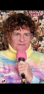 Trailertales Cousin Rhonda