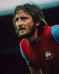 Some of the famous fathers and sons to have played for the Hammers ⚒ Happy  Father's Day!