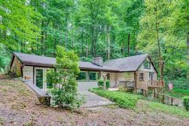 Tidewater/norfolk/virginia beach, two and a half hours; 5444 Lakedale Rd Roanoke Va 24018 33 Photos Mls 881881 Movoto