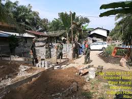 Batu gajah is a municipality in kinta district, perak, malaysia. Koramil 04 Pp Kerahkan Semua Anggota Rehap Rumahwarga Desa Batu Gajah Air Molek