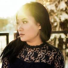 Kara Shaver's Instagram, Twitter & Facebook