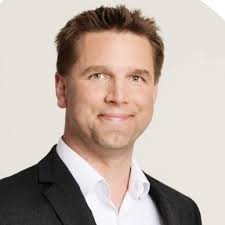 Savoir écouter... Il y a deux semaines, je passais à travers une série  intense de rencontres individuelles avec mon équipe. Mon message était  clair, ma vision aussi, au point j'étais concentré sur… |