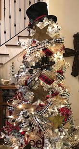 Black And White Buffalo Plaid Christmas Easy Diy Rustic And Farmhouse Christmas Decorations Buffalo Check Christmas Trees Plaid Christmas Decor Christmas Tree Inspiration Christmas Fireplace Decor