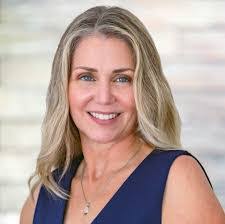 Tracy Shubin's Instagram, Twitter & Facebook