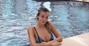A radio and tv show host, diletta leotta made her television debut in 2011 on sky, in the weather forecast, and then later on sky sport where. Diletta Leotta Si Concede Una Domenica Di Nuoto E Relax Il Mio Break Preferito Golssip