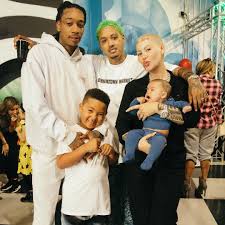 Wiz Khalifa Poses With Amber Rose S Current Boyfriend Ae As The Ex Couple Celebrate Their Son S Birthday In 2020 The Wiz Happy Early Birthday Sons Birthday