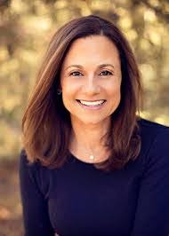 Stacey Chittick's Instagram, Twitter & Facebook