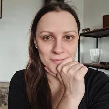 Daphne Durham's Instagram, Twitter & Facebook