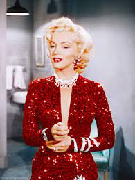 Pin By Sandy On Norma Jean Marilyn Monroe Marilyn Monroe Marilyn Marilyn Monroe Photos