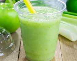 Jus De Pommes Au Celeri Et Au Citron Vert A Calories Negatives Http Www Fourchette Et Bikini Fr Recettes Re Recette Jus Jus De Pomme Recette Jus Extracteur