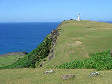 Diese pyramide ist 42,43 meter hoch und hat eine fläche von 183x150 meter. Yonaguni Wikipedia
