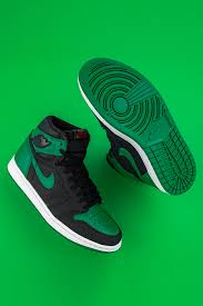 Jordan Air Jordan 1 Low Green Black White Air Jordan 1 Retro High Pine Green 2 0 555088 030 2020 In 2020 Hype Shoes Jordan Shoes Girls Black Nike Shoes