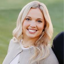 So very proud to announce my graduation from Boston University with my  Master of Science in Applied Business Analytics 🎓