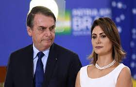 Michelle bolsonaro, após irmã de rebeca detonar o que pensa de pato michelle bolsonaro, após abandonar avó na miséria e ter fortuna em depósitos escancarada, toma atitude severa: Apos Presidente Testar Positivo Para Covid 19 Michelle Bolsonaro Faz Exame Brasil Diario De Pernambuco