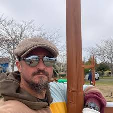 Rob Howe (@rob.howe.330) • Facebook