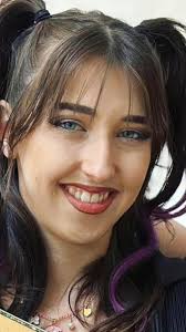 Hiiiiiiiiiii I'm Bunny, player of Meliora Opus 👋🏻 (they/them for both Bun  and Meliora) Special shoutout to my band mates in the Darkwave, when we  show up we show up 💅🏻 Jim