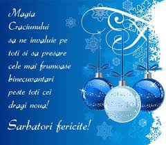 Deschideti usa si lasati spiritul craciunului sa va intre in casa! Cele Mai Dragute Imagini De Craciun Cu Mesaje Felicitari Craciun Fericit Jurnal De Craiova Christmas Bulbs Christmas Merry Christmas