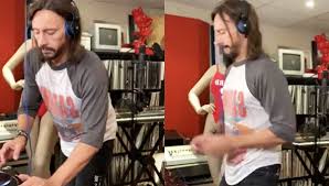 Deze pagina is voor het laatst bewerkt op 18 jul 2020 om 11:50. Bob Sinclar Offre 1h De Mix Tous Les Jours Avec Des Gros Classiques De Funk