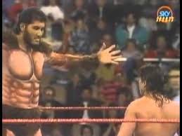 Giant gonzalez & great khali vs mini john cena, brock lesnar, reigns, undertaker, the fiend & kane. Download Giant Gonzales Short Wrestling Videos 3gp Mp4 Codedwap