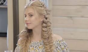 Schone Frisuren Mit Zopfen Fur Madchen Und Frauen Frisuren Madchen Zopfe Lose Frisuren