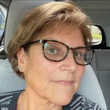 Marla Adelman's Instagram, Twitter & Facebook