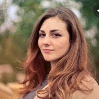 Karen Philips's Instagram, Twitter & Facebook