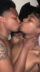 Passionate Kiss - ThisVid.com