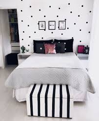 Black And White Themed Bedroom Ideas Pin On Rooms