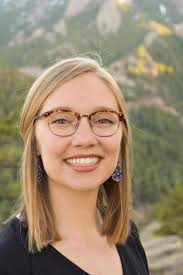 Sara Swenson's Instagram, Twitter & Facebook