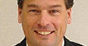 Perry Braun's Instagram, Twitter & Facebook