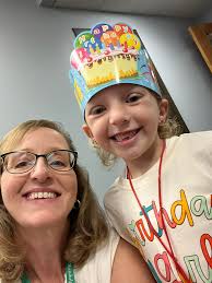 Happy Birthday to this sweet girl! Have a great day Gabbie! 🎂