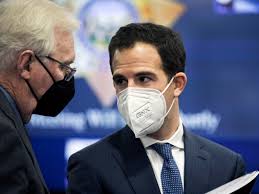 Regulators approve Apollo to buy Sands after questions about former  chairman, Caesars