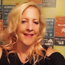 ruth hammond (@kanga73)