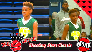 Check spelling or type a new query. Lebron James Cheers On Youngest Son Bryce Maximus James Dru Joyce Shooting Stars Youtube