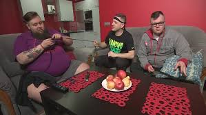 Zobacz najciekawsze publikacje na temat: Gogglebox Przed Telewizorem Niesamowita Metamorfoza Mateusza Bigboy Schudl 125 Kilogramow Zdjecia Telemagazyn Pl