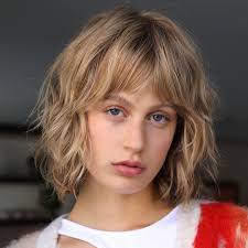 Image result for frisuren kurze haare farbe