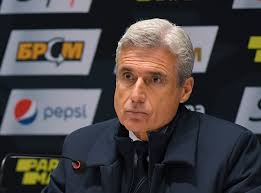 Luis Castro: "Things didn't go at all the way we expected"