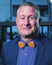 Christopher Bays's Instagram, Twitter & Facebook