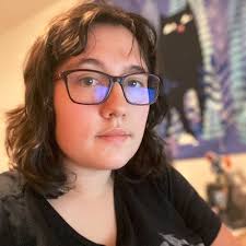 New headshot! Celebrating my 2nd full-time week at S-One Studios!