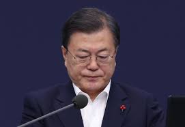 김진욱 특유의 밝은 성격이 잘 드러난다. Copug Kwlcrzbm